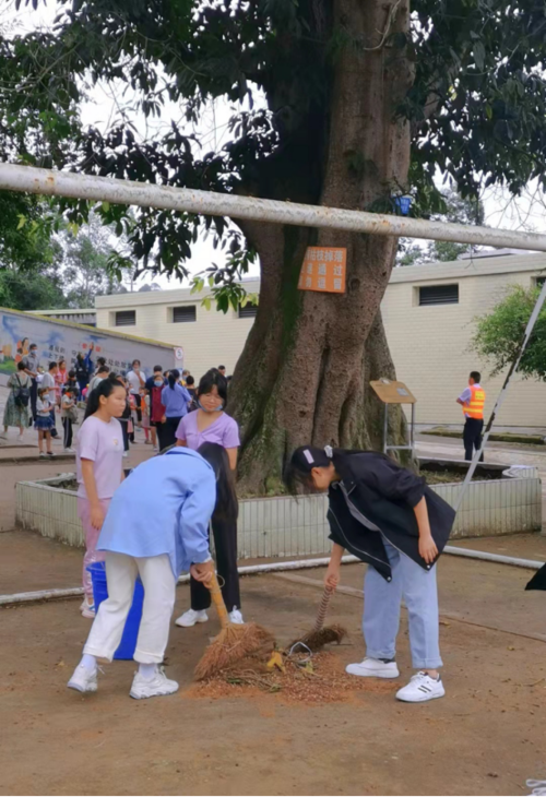 门坎初中召开2021年秋季开学典礼