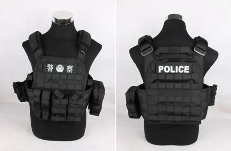 中国特警担负处突重任日常作训服如何选