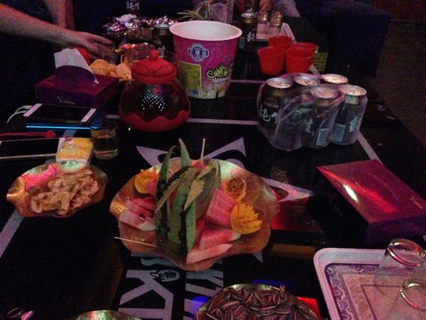 老同学聚会-红街梦都ktv