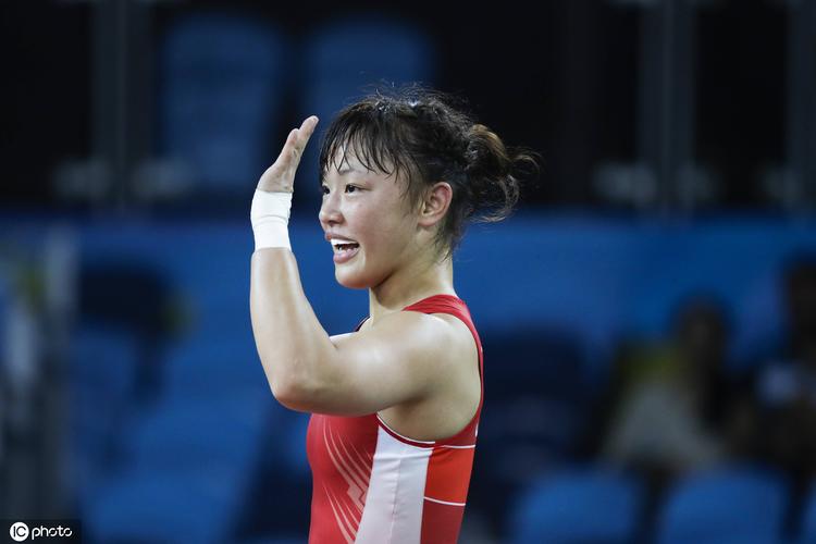 虽败犹荣,孙亚楠夺得东京奥运会女子摔跤亚军