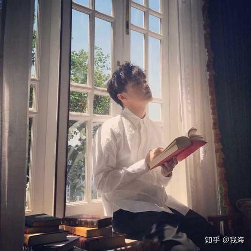 你是怎么喜欢上张敬轩的?