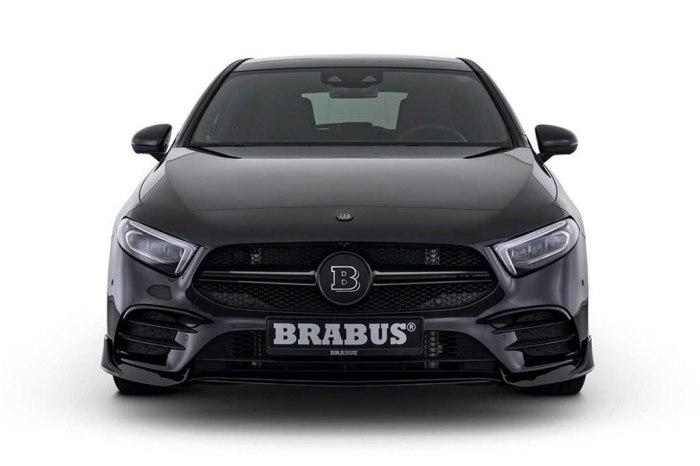 巴博斯主要对奔驰轿车进行动力改装,堪称最顶级运动型汽车改装商