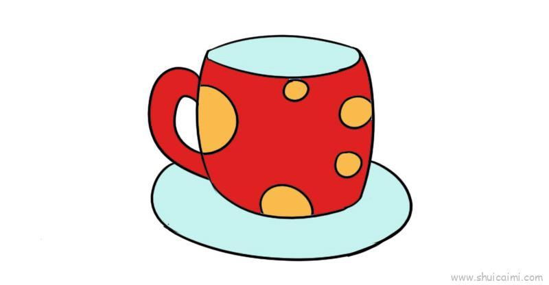 2,然后画出杯子的轮廓,再画出杯子上的圆形图案和把手部分,接着画出