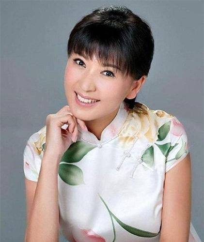 二人转春晚知名女演员,她用努力书写自己的一生