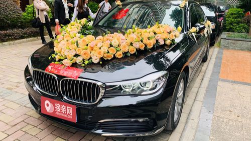 婚车扎花500块钱贵吗 扎一辆婚车大概需要多少钱