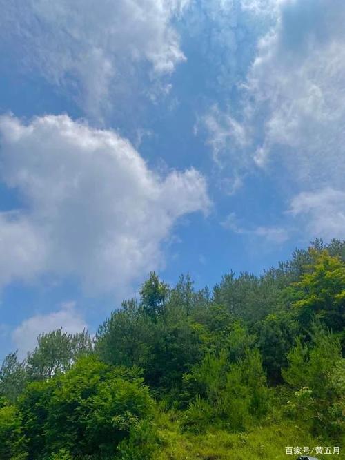 农村里的00后全职妈妈