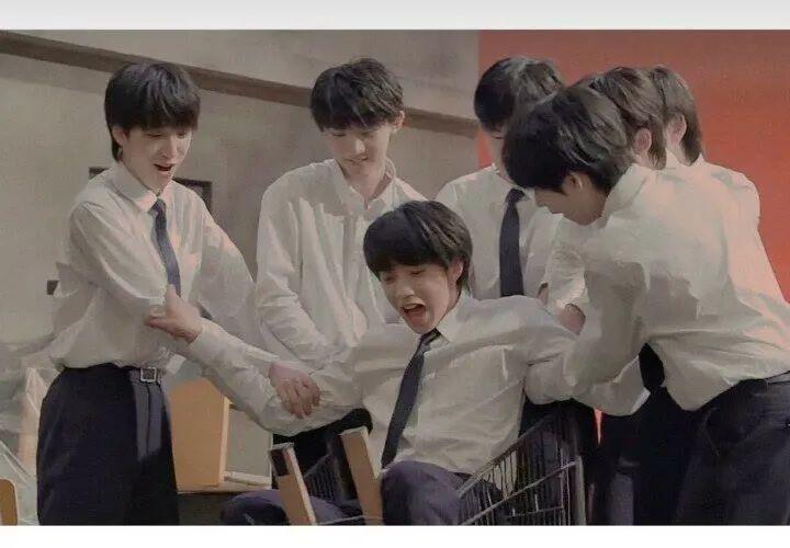 爱豆头像&壁纸:tnt时代少年团高清无水印图片