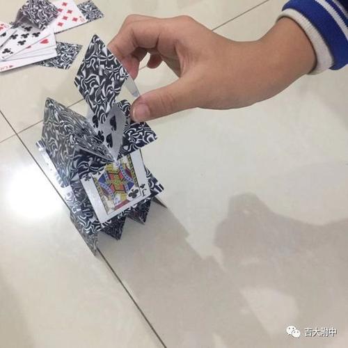 【吉大附中|绮丽工作坊】纸牌屋_扑克牌