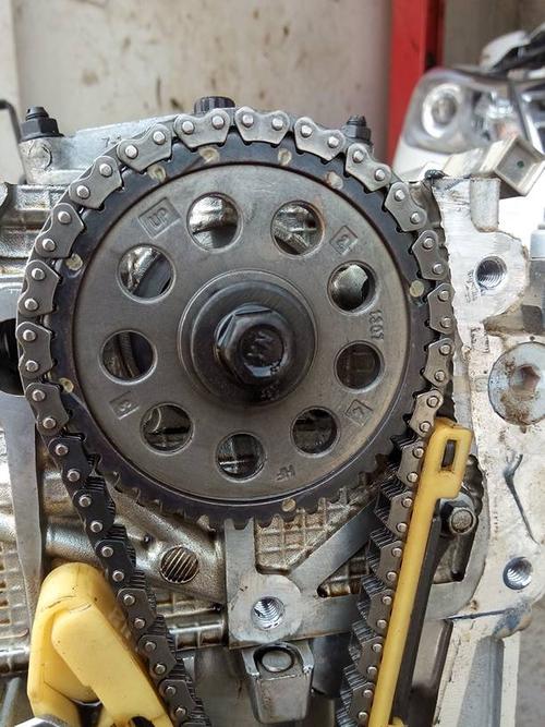 比亚迪速锐正时怎么对啊