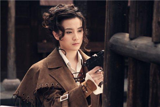  p>《白狼》是2011年出品的一部电视剧,由 a target="_blank" href="