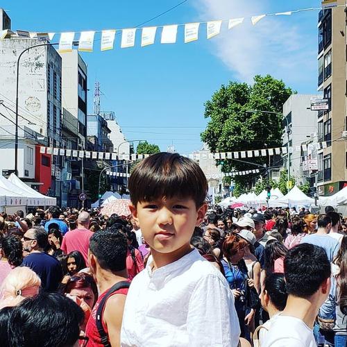 还有更绝的 照片大多数都是泰吴爸爸在ins发的,我从微博上@金泰吴伪