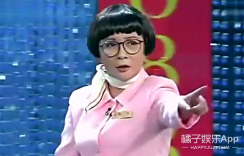 47岁,春晚小品《梦幻家园》,演年轻的售楼小姐