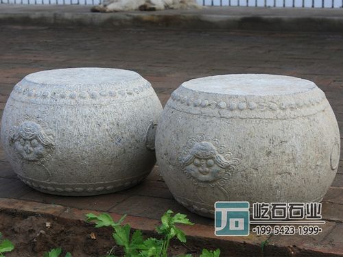 青石柱墩【16】