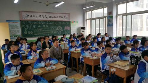 临邑县第五中学名师俱乐部活动剪辑