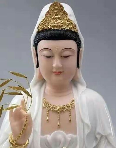 拥有这些面相的,就是菩萨中的大菩萨!