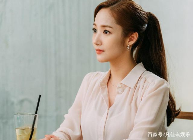 曾因太丑被劝整容,后靠《金秘书》大火,被曝与朴敏英