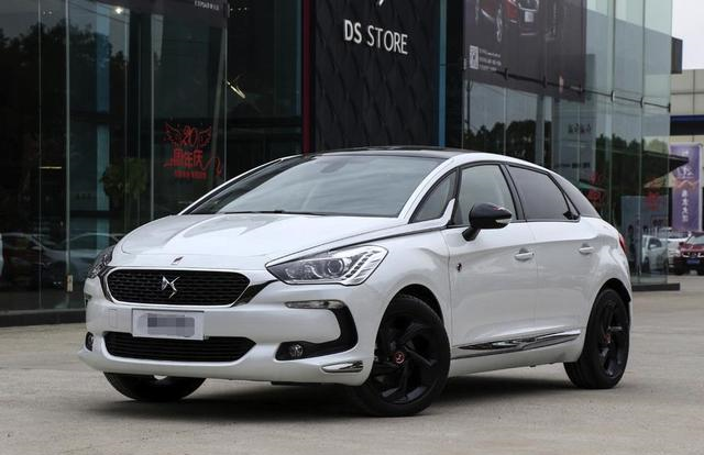 听了同事介绍,刚刚提了一辆ds5,车主详细说了用车感受