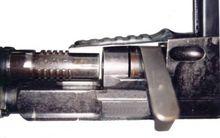 捷克式枪管可快速更换