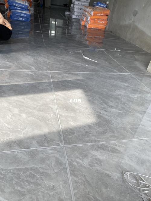 亚浅灰美缝_美缝_瓷砖_地板_浅灰_瓷砖美缝_家居家装