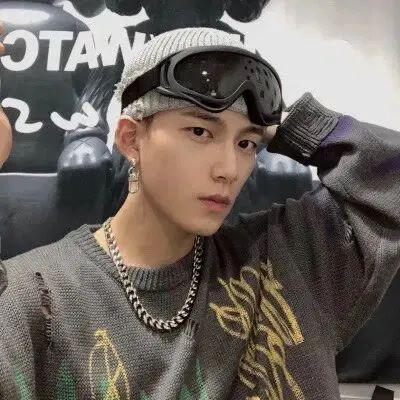 头像|酷酷的男生头像