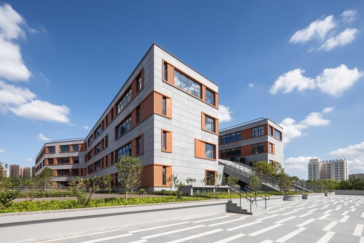 上海托马斯实验学校建筑设计同济大学建筑设计研究院