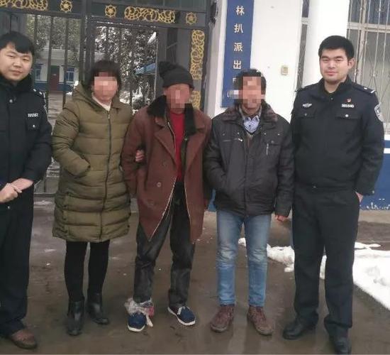 【平安守护】新野老人迷路邓州 林扒民警助其返家