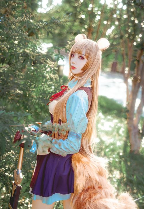 拉芙塔莉亚cos正片,毛绒绒的尾巴卡哇伊,网友:心动了!