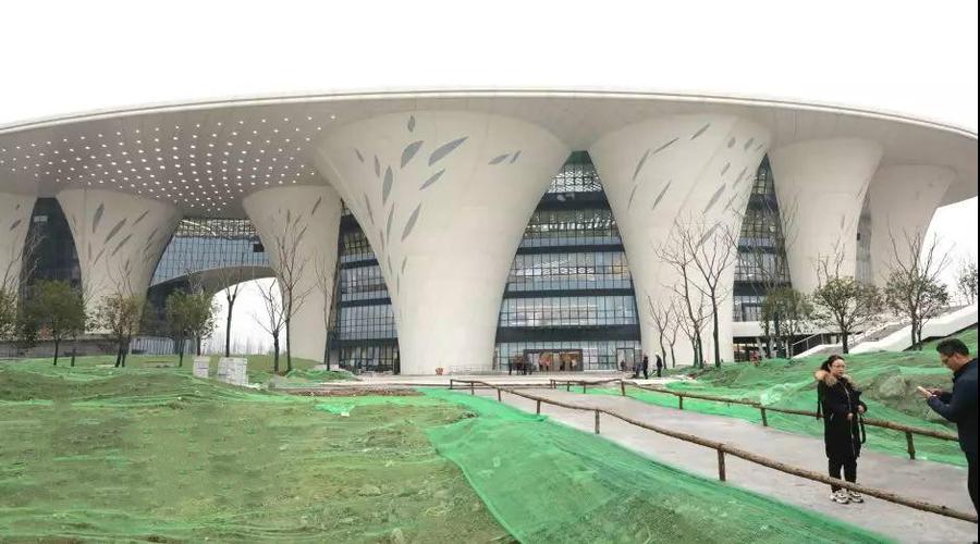 襄阳市图书馆新馆惊艳来袭6层可接待5000人预计明年五一前正式对外