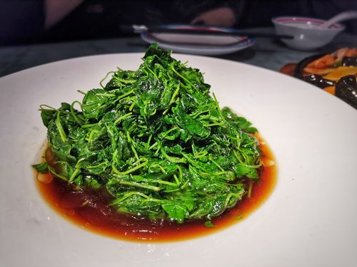 酒香草头,草头清香鲜嫩,酒香回味无穷.