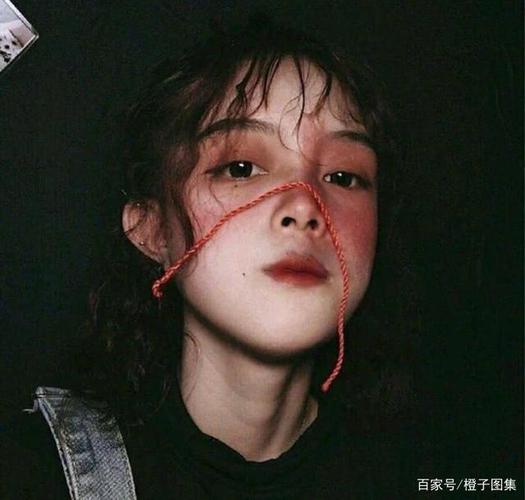 酷酷帅帅的女生头像