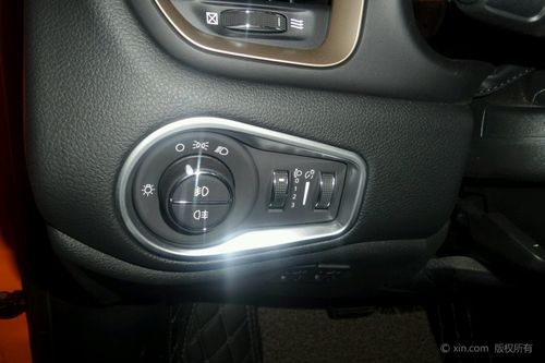 jeep 自由侠 2016款 1.4t 自动 高能版前驱