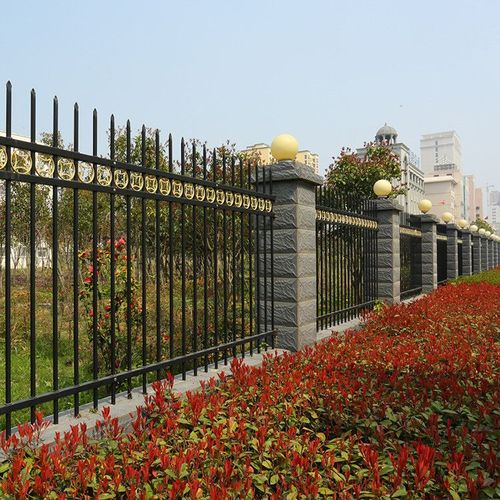 铁护卫-围墙防护栏-碧桂园小区专用通透式隔离栏栅-厂区铁栅栏