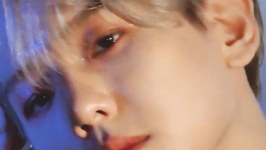 橙光素材边伯贤