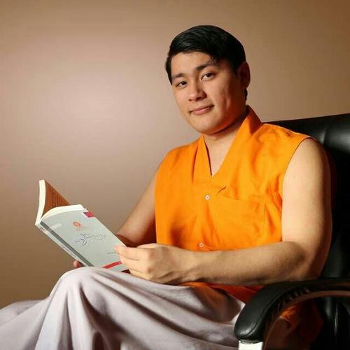 皈依萨迦无变金刚法王子