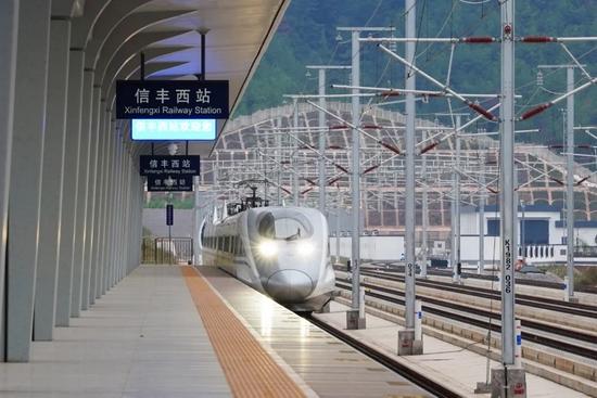 赣深高铁江西段已开始运行试验