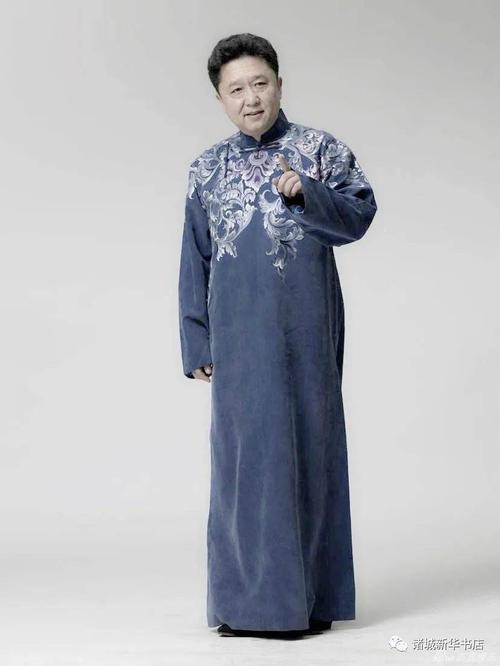 【每日荐书】边读书边听相声是一种什么感受?_于谦