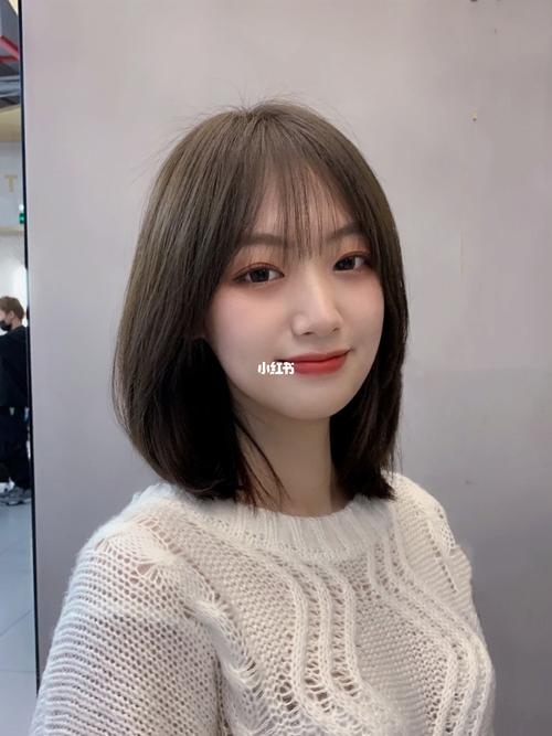 减龄发型 齐肩发 锁骨发_减龄_发型_巴黎卡诗怎么样_染发_修饰脸型