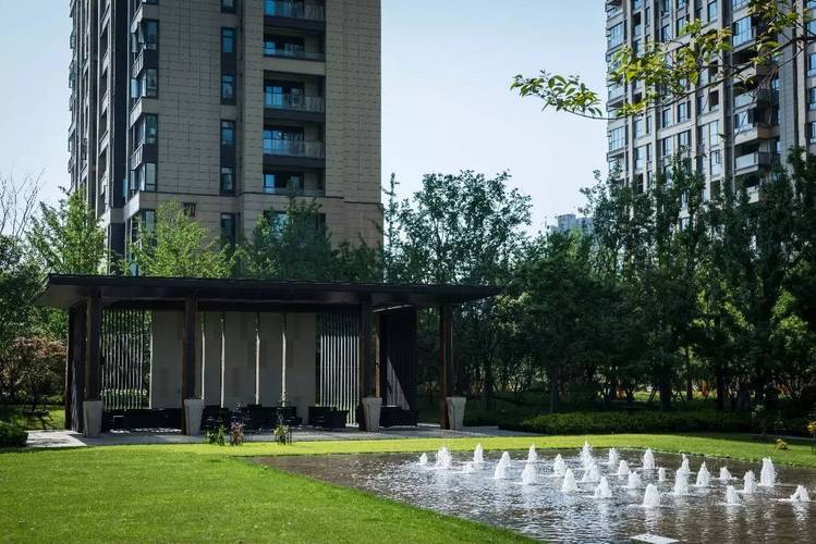 绿地理想61家臻心诚意的海珀兰轩