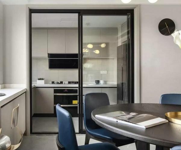 厨房推拉玻璃移门宽边好还是窄边好看