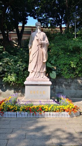 惠州西湖苏东坡石雕像