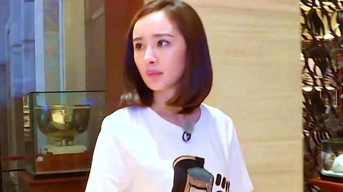 奔跑吧兄弟:李晨带杨幂证明线索,谁知幂幂紧张至极,真的是新人