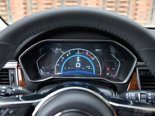 众泰sr9 2017款 2.0t mt极致之梦--仪表盘 / 110