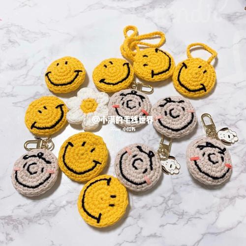 查理布朗的笑脸 钩针_夹心饼干_钩针图解_兴趣爱好