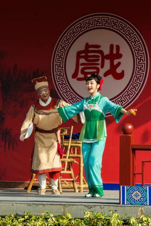赣南采茶戏室外小舞台实拍