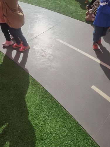 爸爸妈妈,你能猜到哪个是我的影子吗