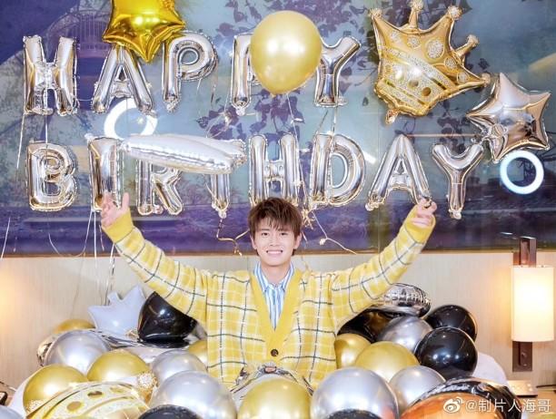 任嘉伦0411生日快乐