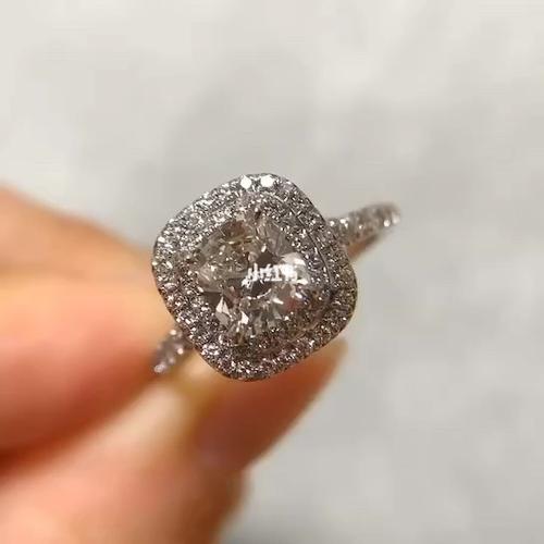 蒂凡尼tiffany克拉方钻戒_蒂芙尼怎么样_钻戒_时尚