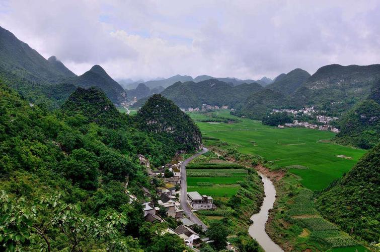 贵州黔西南州万峰林景区,马岭河峡谷一日游20200829