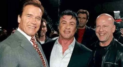 功夫巨星李小龙到底被谁打败过, 看完直接跪服了!