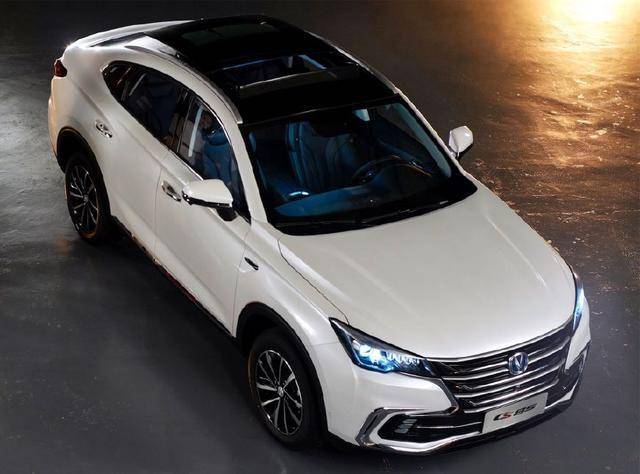 长安新车火了,颜值赛宝马x6,配电子档杆,13万起途观要
